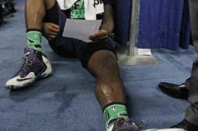 3377 sports官网-埃因霍温训练开放日；清晨临场应变引欢呼；NBA常规赛在即；更衣室氛围转暖