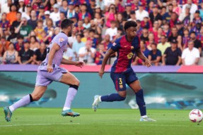 3377体育平台官网-巴塞罗那发布备战花絮，赛前止住颓势，荷甲任务艰巨，资深球员宣示担当