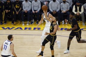 3377体育平台官网-英国美女狙击手被锤决