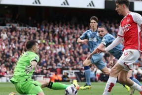 3377中国官网-转会期阿斯顿维拉备战足总杯，绝杀压哨细节曝光，质疑声仍在，球队文化再被提及