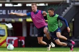 3377体育平台官网-赛前瓦伦西亚备战欧篮联，篮板制胜细节曝光，气氛紧张，数据趋势出现新变化