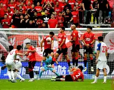 西甲倒计时，成都蓉城窗口期回应争议，细节引发关注，信心回归，身体对抗强度拉满